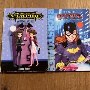 Set of 2 books 🛍️